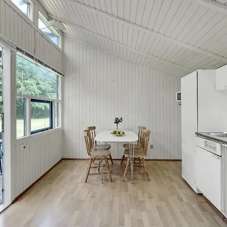 Holiday home Beautiful In With Wifi Hampen